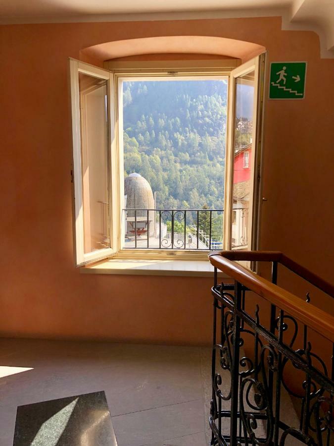 Residence Milcar Chiesa in Valmalenco Exterior photo